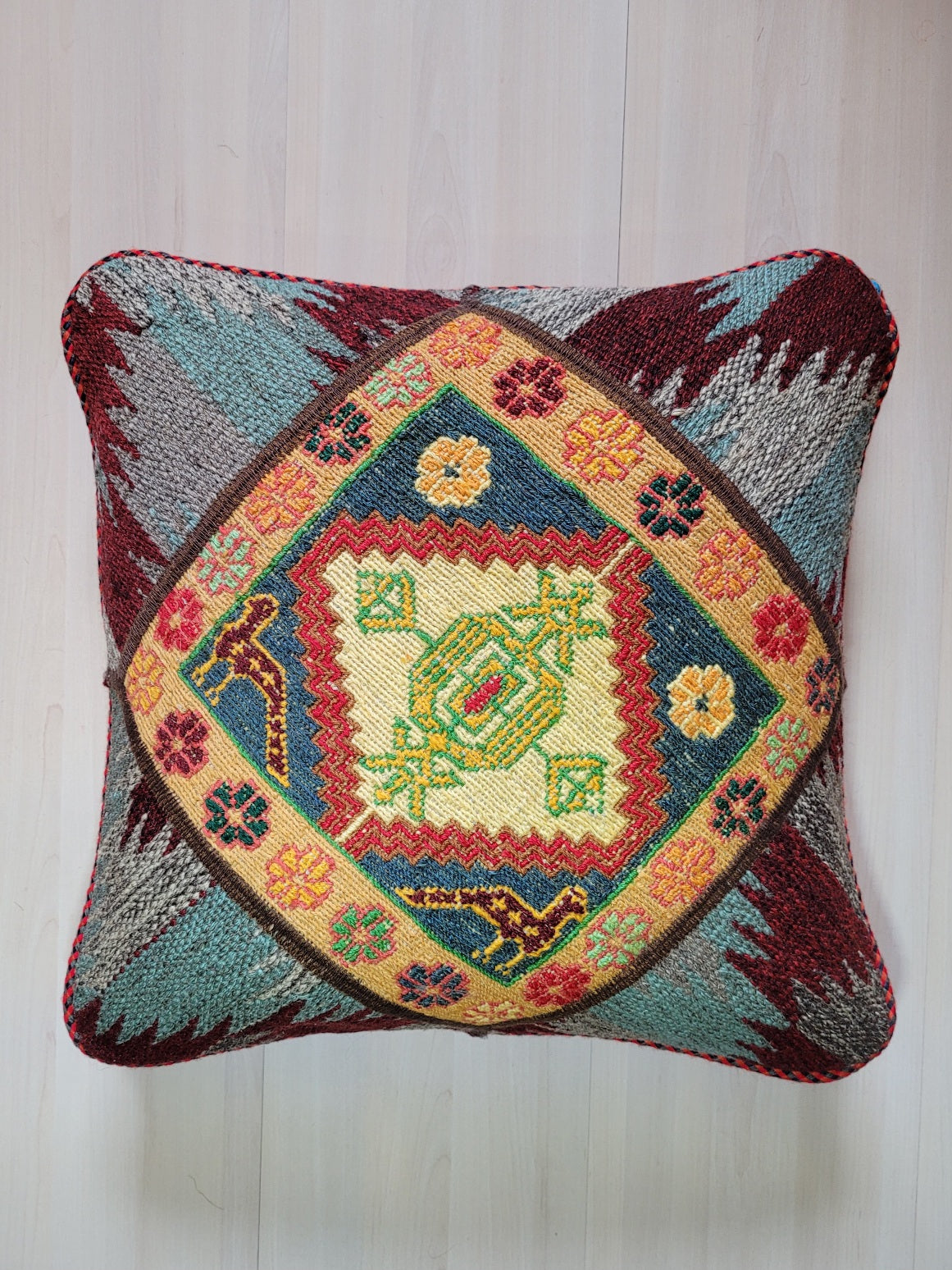 Kilim cushion cover