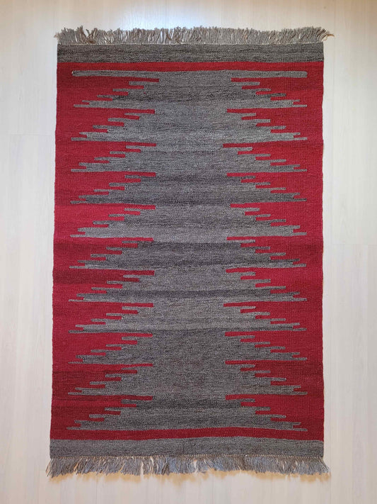 Kilim carpet, Qashqai