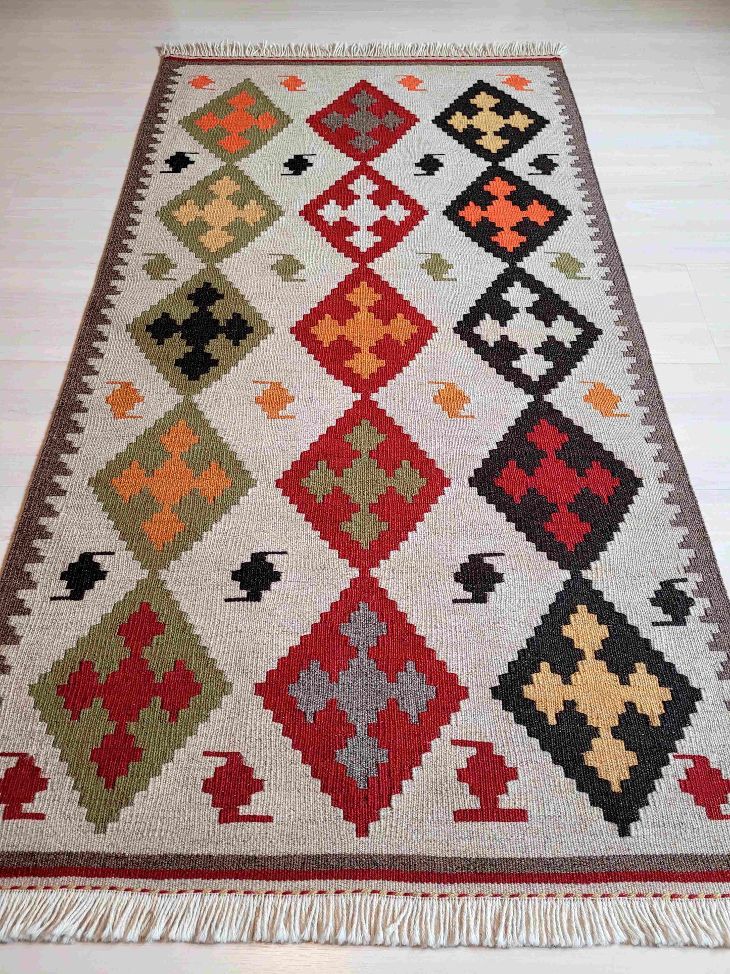 Kilim Teppich, eng gewebt