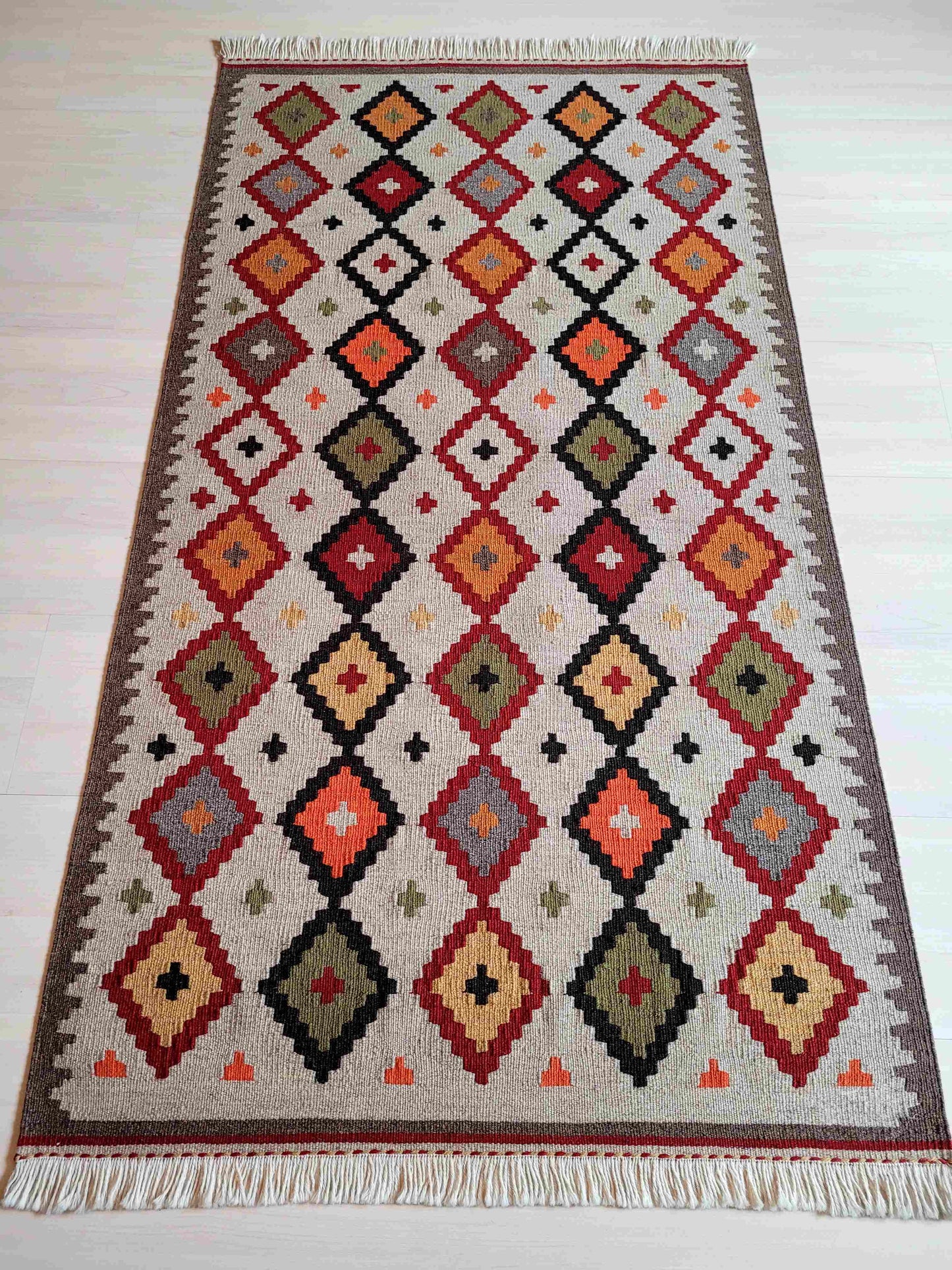 Kilim Teppich, eng gewebt