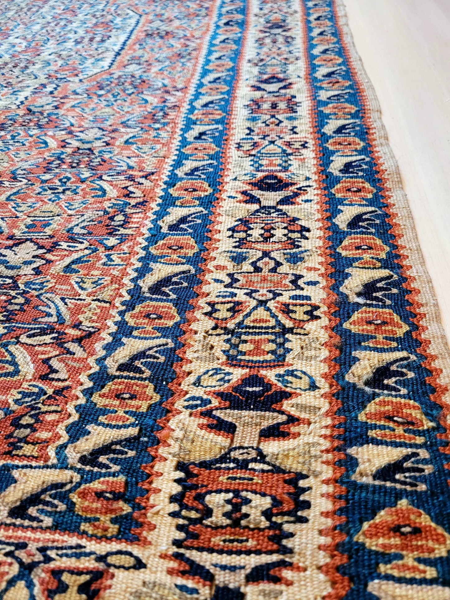 Kilim Senneh