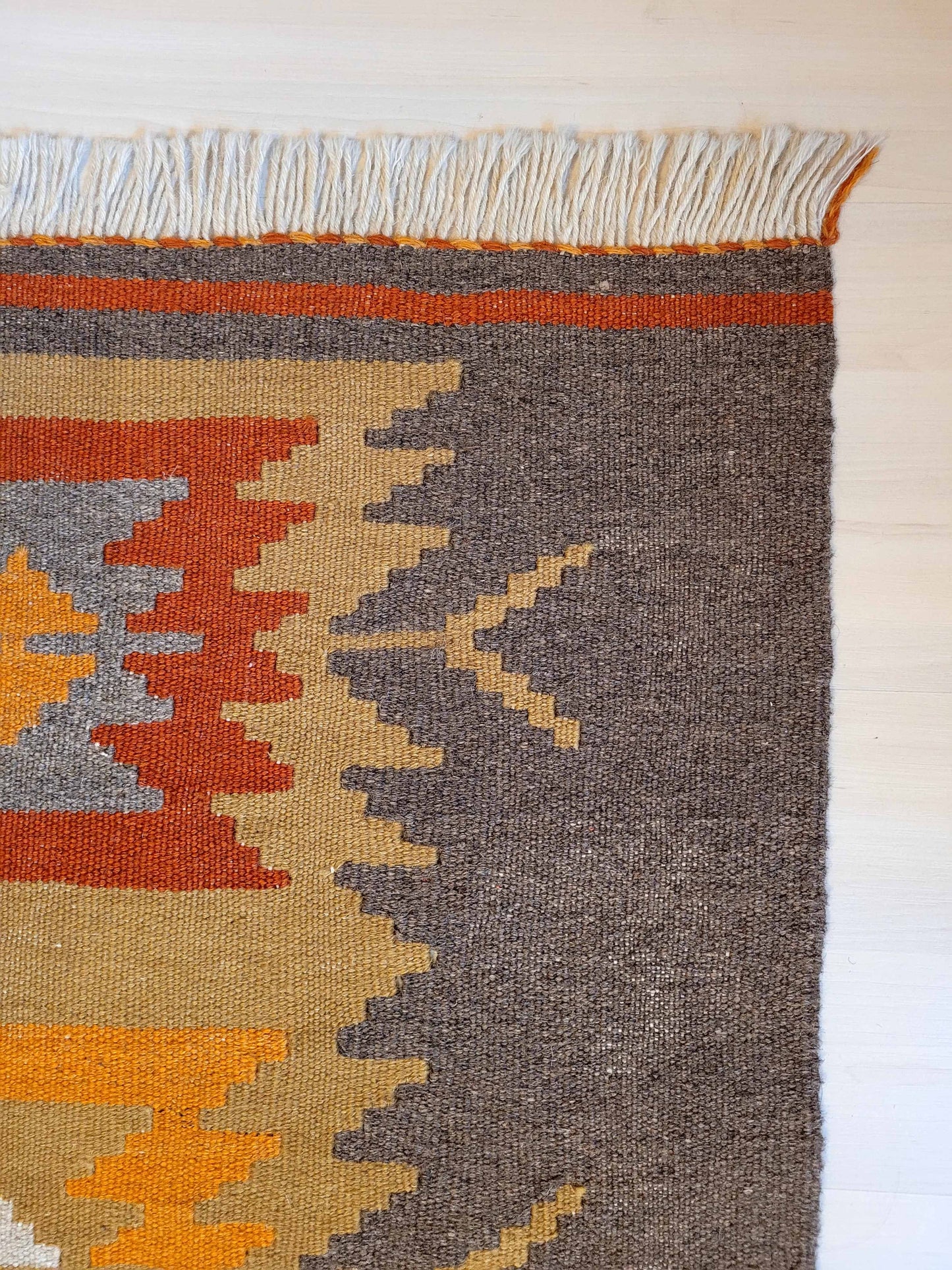 Kilim Qashqai, fein und eng gewebt